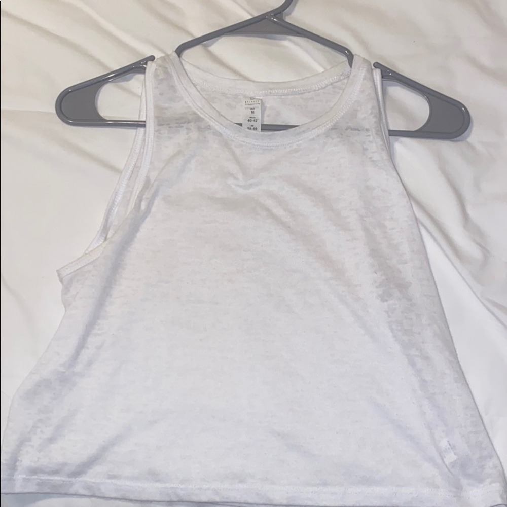 white cropped workout tank